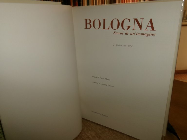 BOLOGNA Storia di un' immagine di Giovanni Ricci 1976 | Immagine Gallery 3