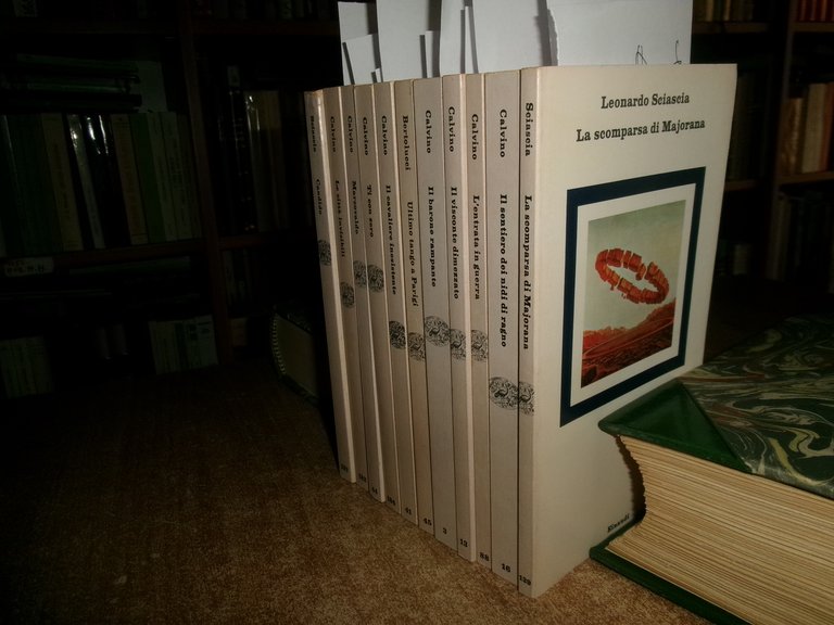 CALVINO - SCIASCIA - BERTOLUCCI - 11 volumi Einaudi, 1977/1982