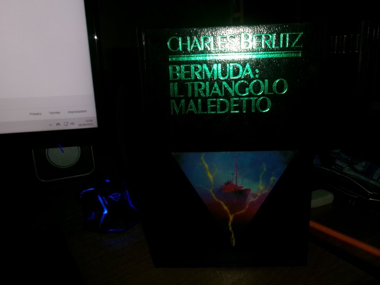 CHARLES BERLITZ. BERMUDA: Il Triangolo maledetto 1988