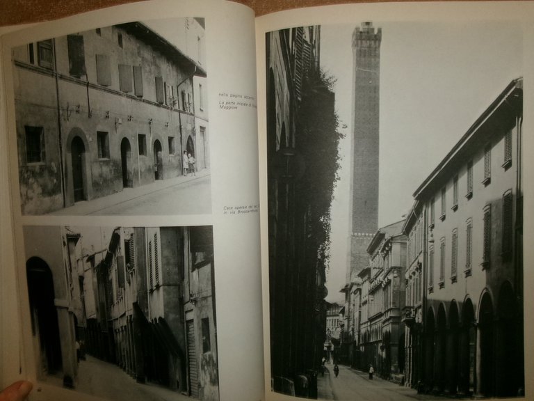 Comune di Bologna. Edizioni Alfa, 1970. Bologna Centro Storico. Catalogo …