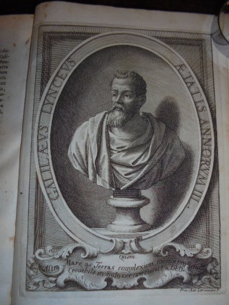 DE MAXIMIS ET MINIMIS GEOMETRICA DIVINATIO IN QUINTUM CONICORUM APOLLONII …