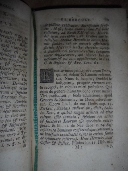 DE TUTELA VIARUM PUBLICARUM LIBER SINGULARIS; CUJUS PARS I EST …