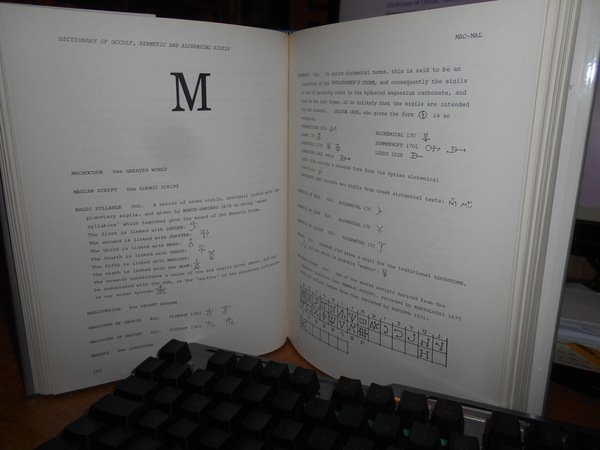 DICTIONARY OF OCCULT, HERMETIC AND ALCHEMICAL SIGILS