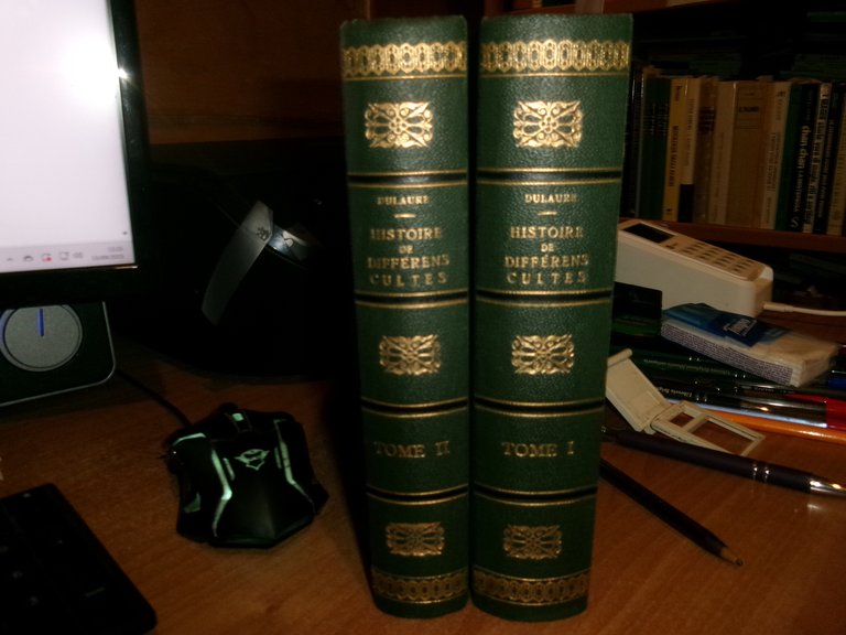 Dulaure, Jacques-Antoine (1755-1835). Histoire Abrégée de Différens Cultes 1825