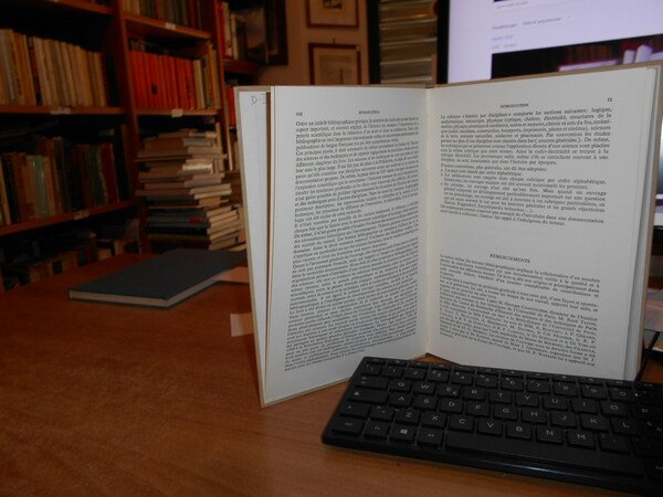 ELEMENTS DE BIBLIOGRAPHIE DE L'HISTOIRE DES SCIENCES ET DES TECHNIQUES