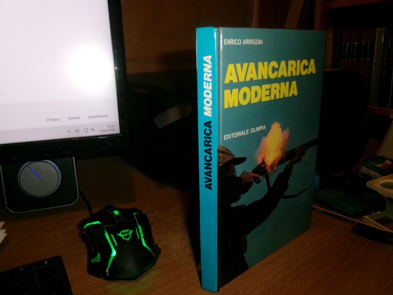 ENRICO ARRIGONI. Avancarica Moderna - Editoriale Olimpia, 1984