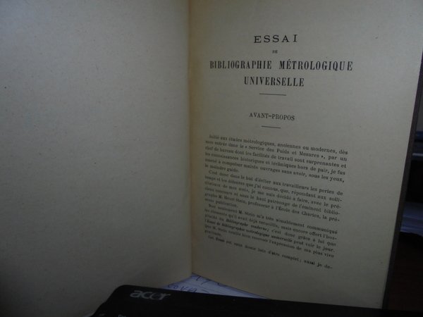 Essai de BIBLIOGRAPHIE Métrologique Universelle