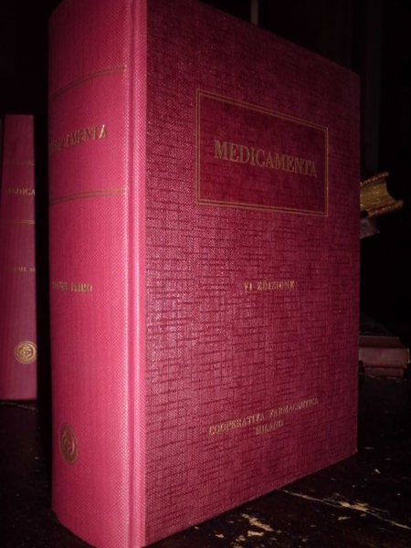 (FARMACOLOGIA). MEDICAMENTA. GUIDA TEORICO - PRATICA PER SANITARI