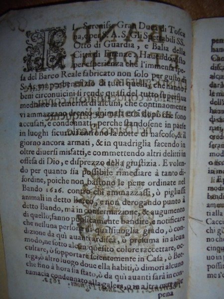 (Firenze). BANDO et ORDINE di perseguitare, e non raccettare chi …