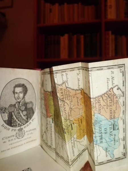 FOLHINHA Ecclesiastica constitucional, historica, e civil, Para o anno Bissexto …