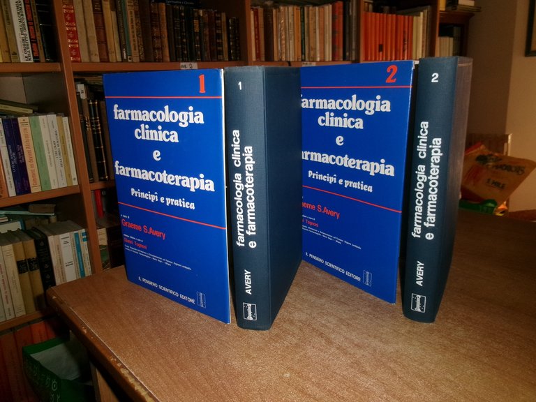 GRAEME S. AVERY. FARMACOLOGIA Clinica e FARMACOTERAPIA Principi e Pratica. …