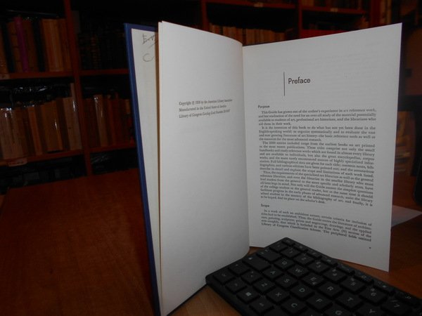 Guide Art Reference Books. Librarian Fine Arts Library Columbia University