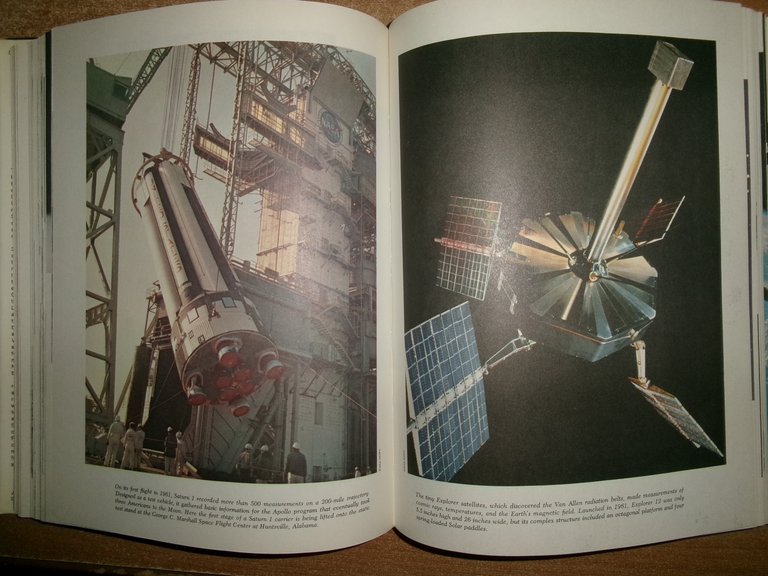 History of ROCKETRY & SPACE TRAVEL... Wernher von Braun & …