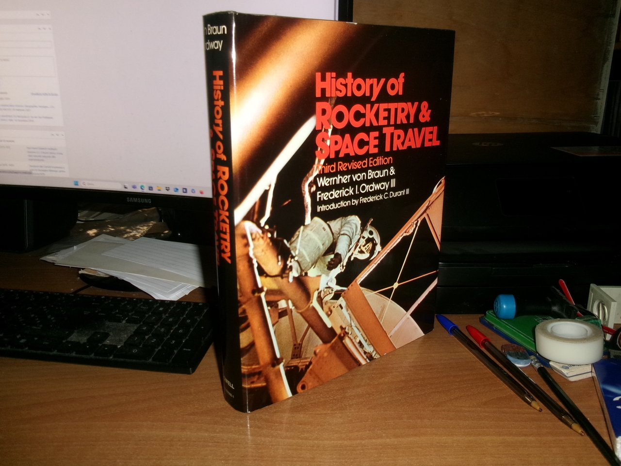 History of ROCKETRY & SPACE TRAVEL... Wernher von Braun & …
