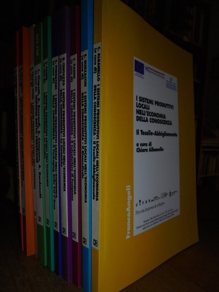 I sistemi produttivi locali nell' economia della conoscenza. Imprese sotto …