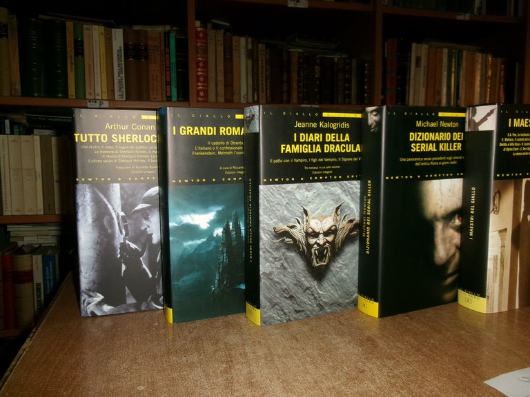 Il Giallo e il Nero. 5 volumi: I Diari della … | Immagine Gallery 3