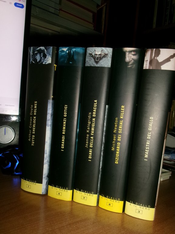 Il Giallo e il Nero. 5 volumi: I Diari della … | Immagine Gallery 6