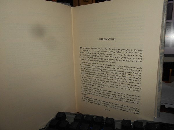 IMPRESOS DEL SIGLO XVII. Bibliografia selectiva por materias de 3500 …