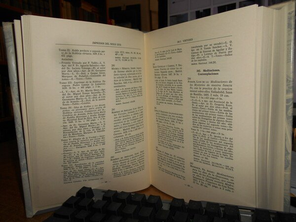 IMPRESOS DEL SIGLO XVII. Bibliografia selectiva por materias de 3500 …