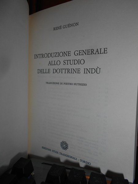 Introduzione Generale allo Studio delle Dottrine Indù