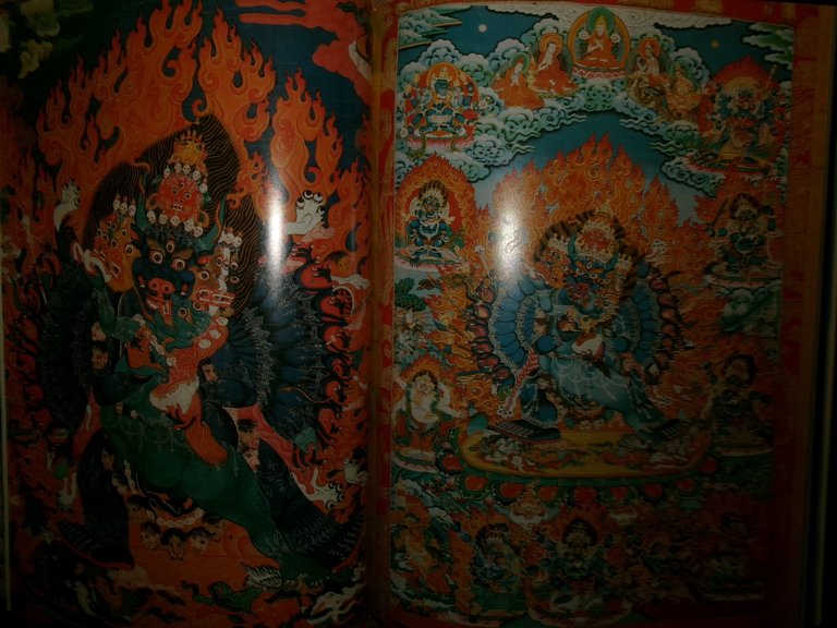 LE BOUDDHISME TIBETAIN ET SES MYSTERES. Li Jicheng, Gu Shoukang... …