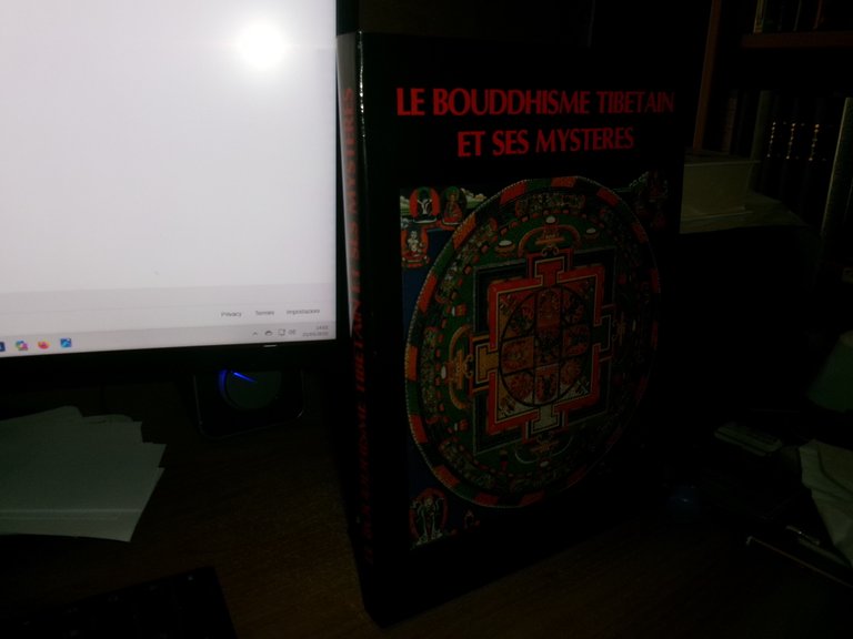 LE BOUDDHISME TIBETAIN ET SES MYSTERES. Li Jicheng, Gu Shoukang... …