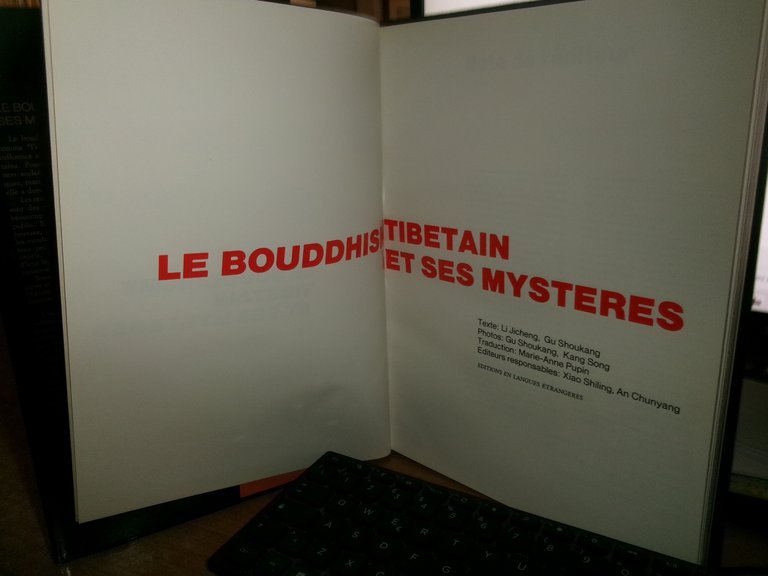 LE BOUDDHISME TIBETAIN ET SES MYSTERES. Li Jicheng, Gu Shoukang... …