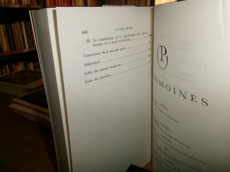 LE DIEU Séparé les origines du gnosticisme