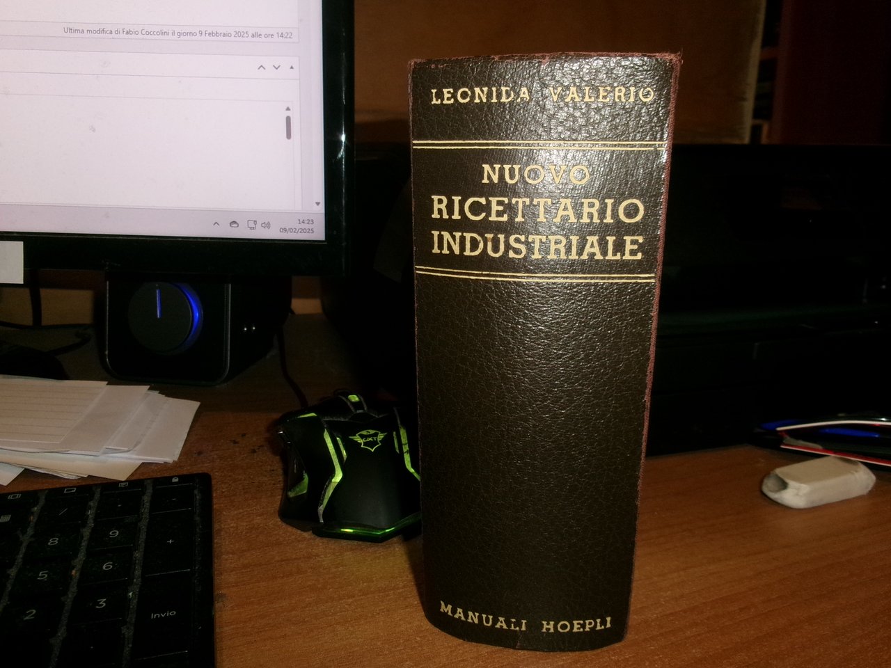 LEONIDA VALERIO. Nuovo ricettario Industriale - HOEPLI, 1940