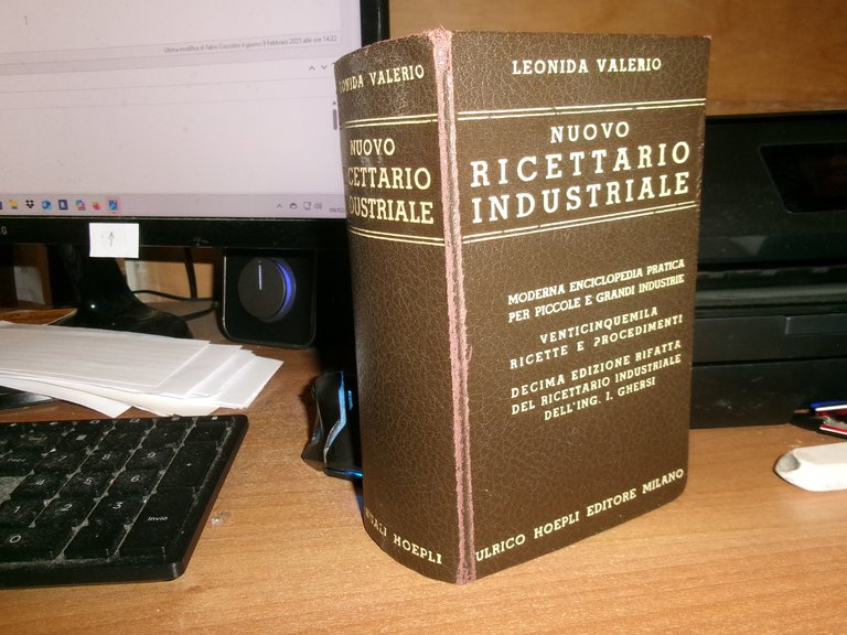 LEONIDA VALERIO. Nuovo ricettario Industriale - HOEPLI, 1940