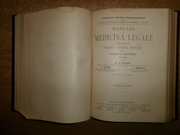 Manuale di MEDICINA LEGALE conforme al Nuovo Codice Penale... A. …