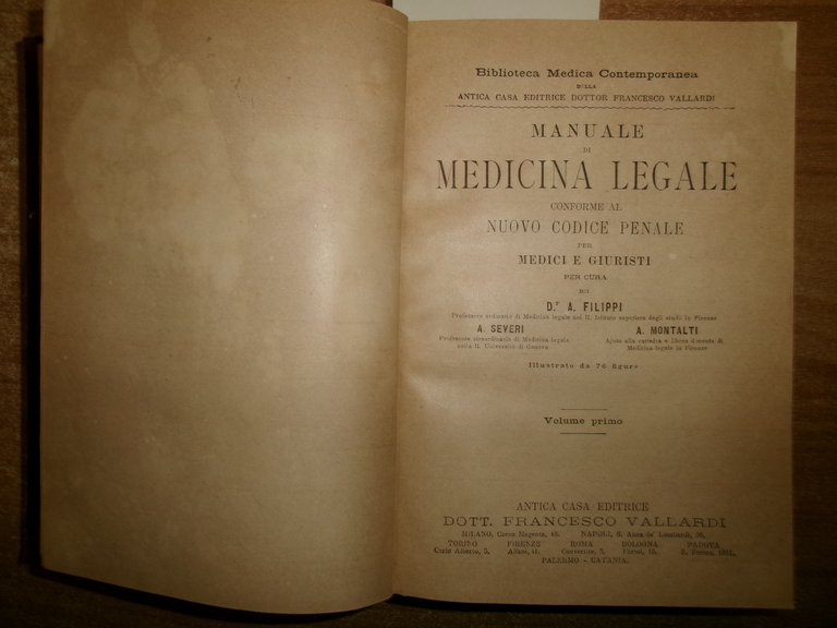 Manuale di MEDICINA LEGALE conforme al Nuovo Codice Penale... A. …