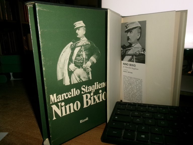 Marcello Staglieno. NINO BIXIO 1973 | Immagine Gallery 3