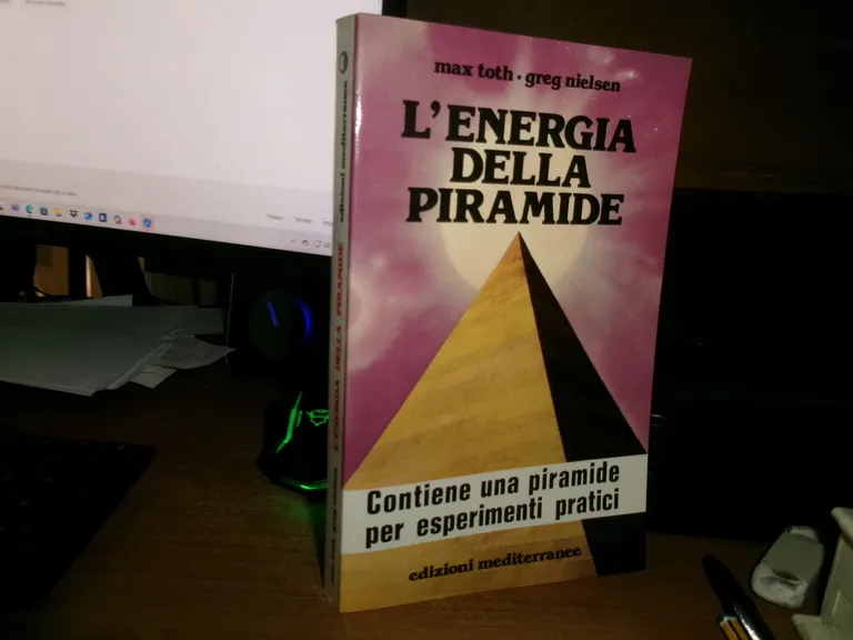 MAX TOTH - GREG NIELSEN. L' Energia della Piramide 1987 | Immagine Gallery 3