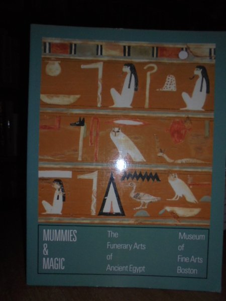 MUMMIES & Magic