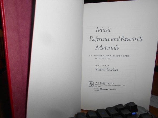 MUSIC and Research Materials an annotated Bibliography