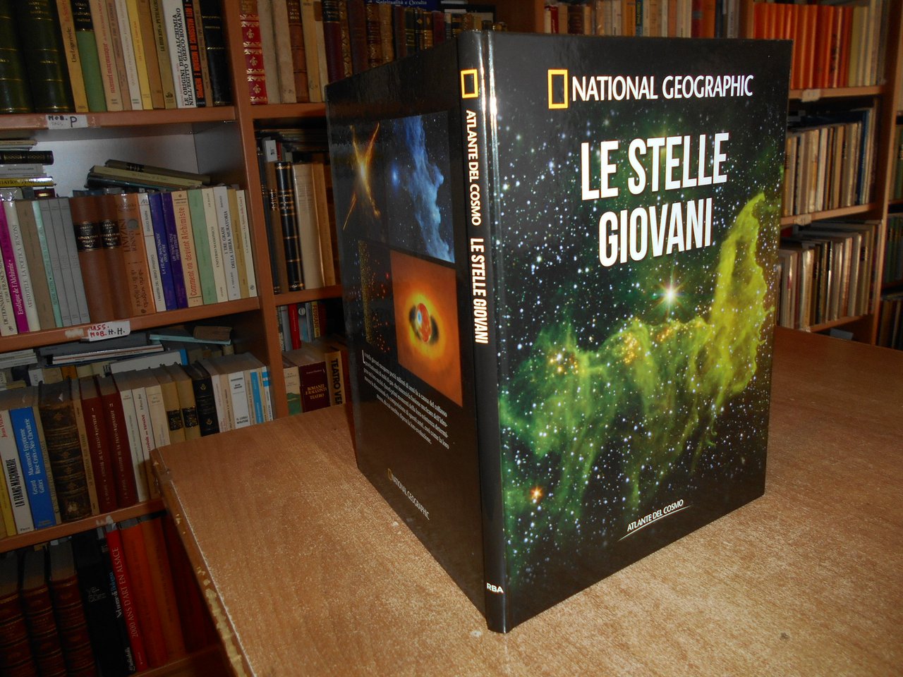 National Geographic - LE STELLE GIOVANI - Atlante del Cosmo …