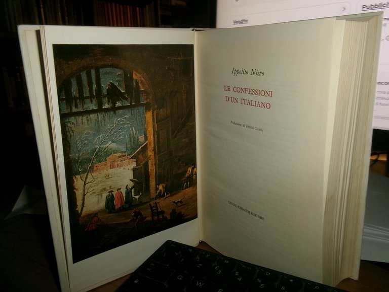 Ottimo stato con una dedica a penna nella prima bianca.