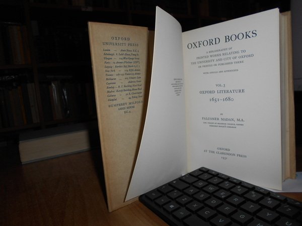 OXFORD BOOKS a Bibliography of Printed Works Relating to the …