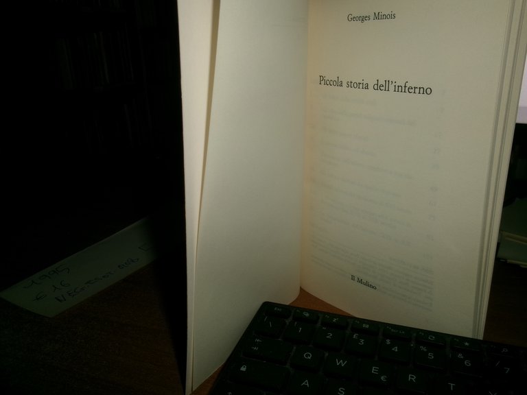 Piccola Storia dell' Inferno. GEORGES MINOIS 1995