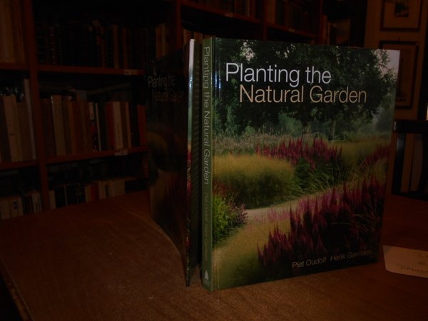 PLANTING the NATURAL GARDEN