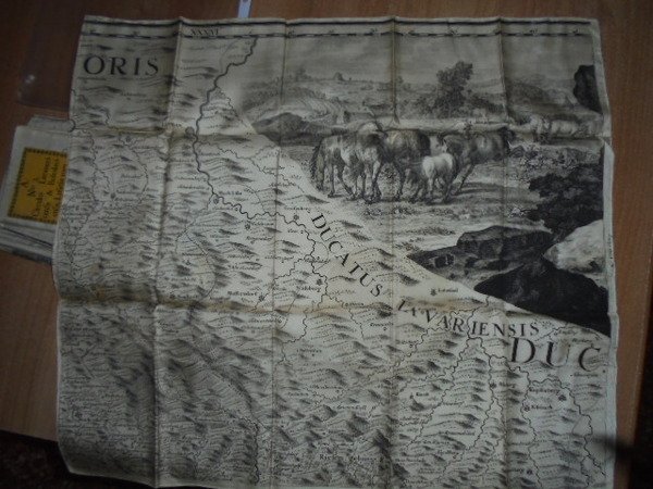 Raccolta di carte geografiche stampate su lino non datate del …