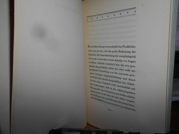 SCHONE FISCHBUCHER. Kurze Geschichte der ichtyologischen illustration. Bibliographie fischkundlicher Abbildungswerke