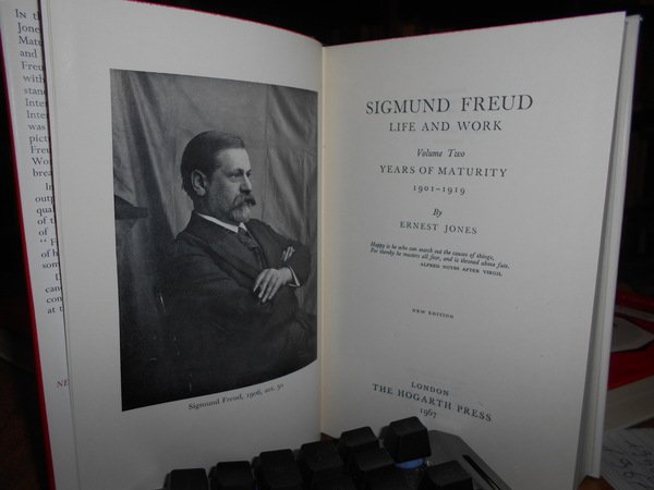 SIGMUND FREUD Life and Work.