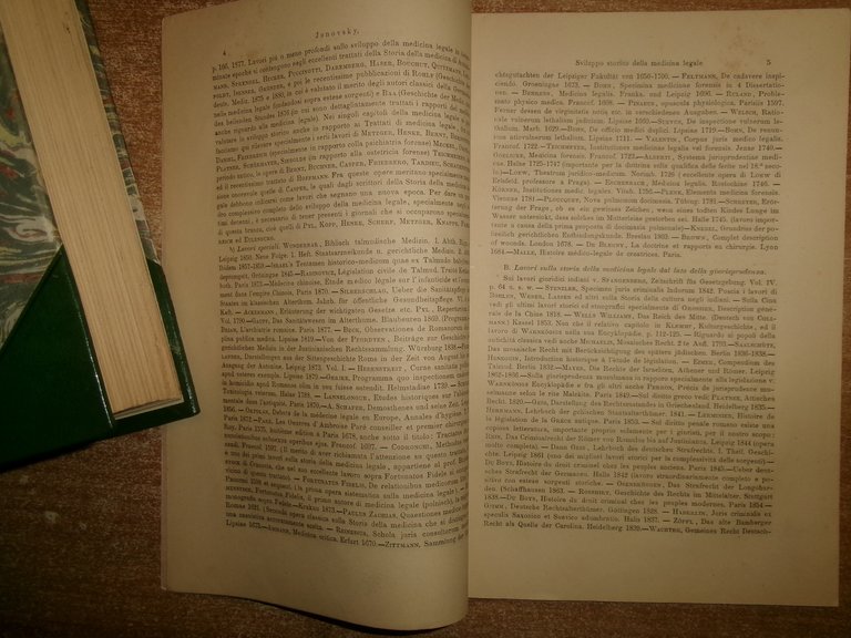 Sviluppo storico della MEDICINA LEGALE pel Dottor VITTORIO JANOVSKY