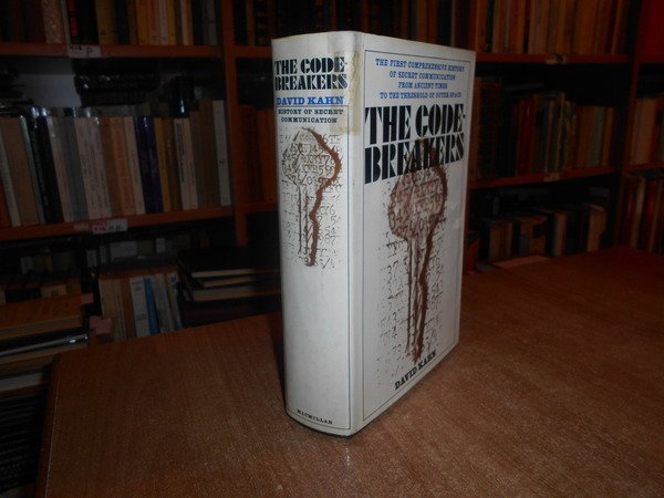 THE CODEBREAKERS. The Story of Secret Writing