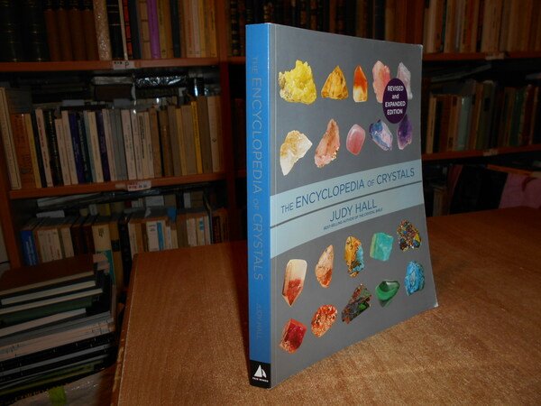 The Encyclopedia of Crystals. Revised and expanded edition