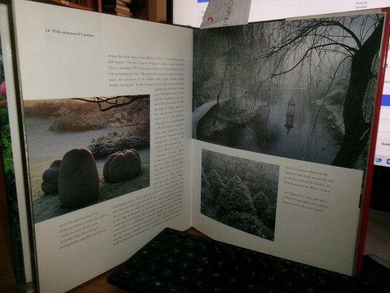 The House And Garden Book Of Country Gardens. di Charles …