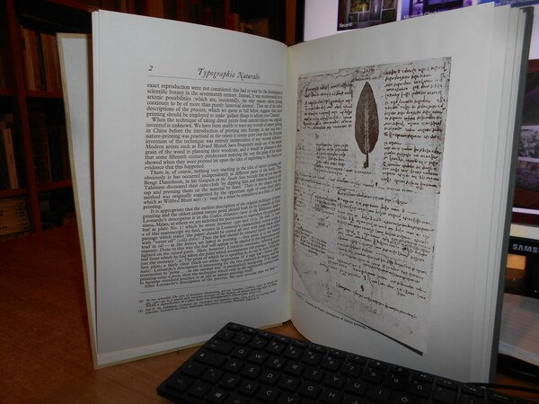 TYPOGRAPHIA NATURALIS