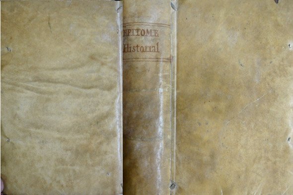 La Iglesia Militante. Chronologia sacra y epitome historial de todo …